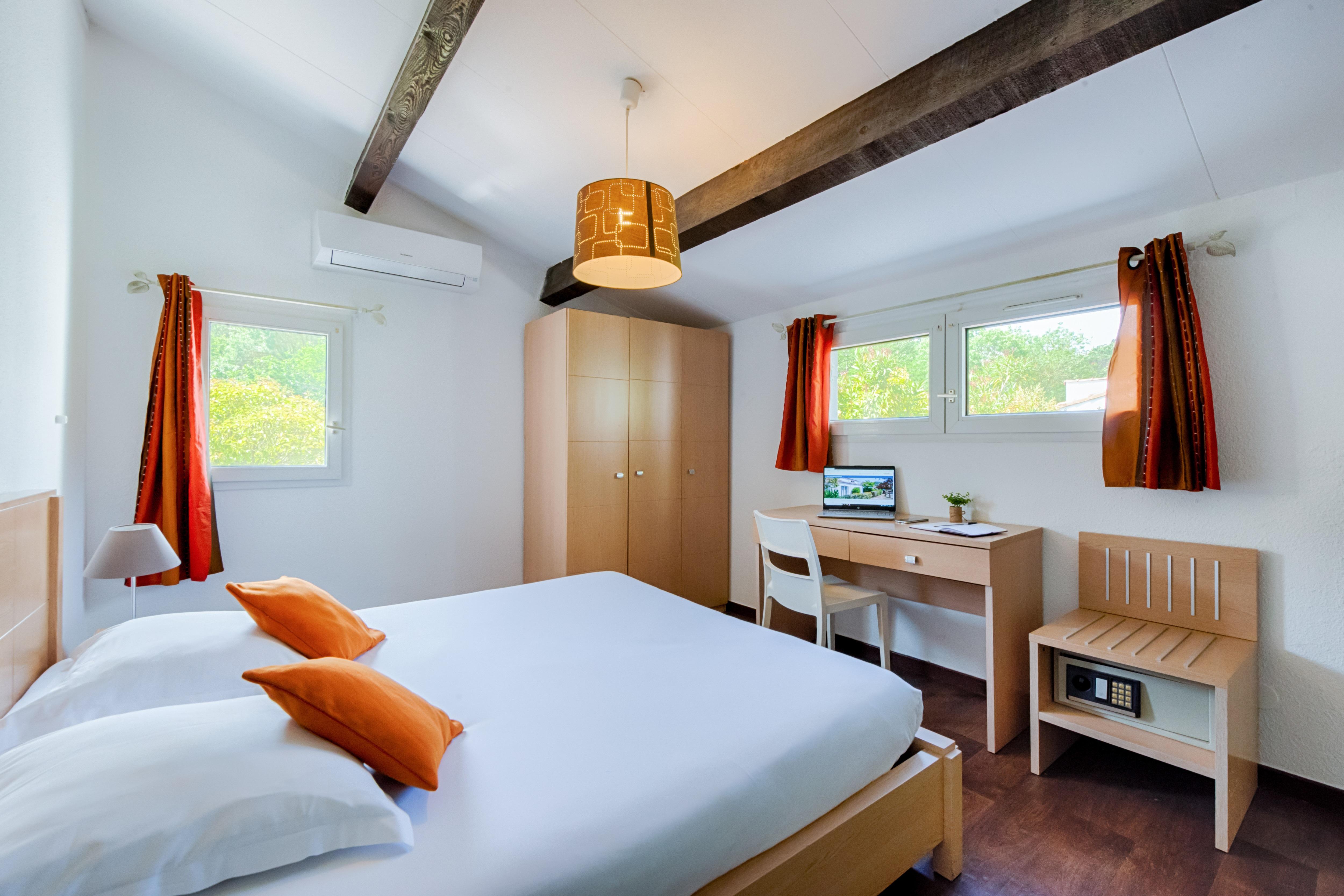 Comfort Aparthotel Mandelieu La Napoule Village Εξωτερικό φωτογραφία