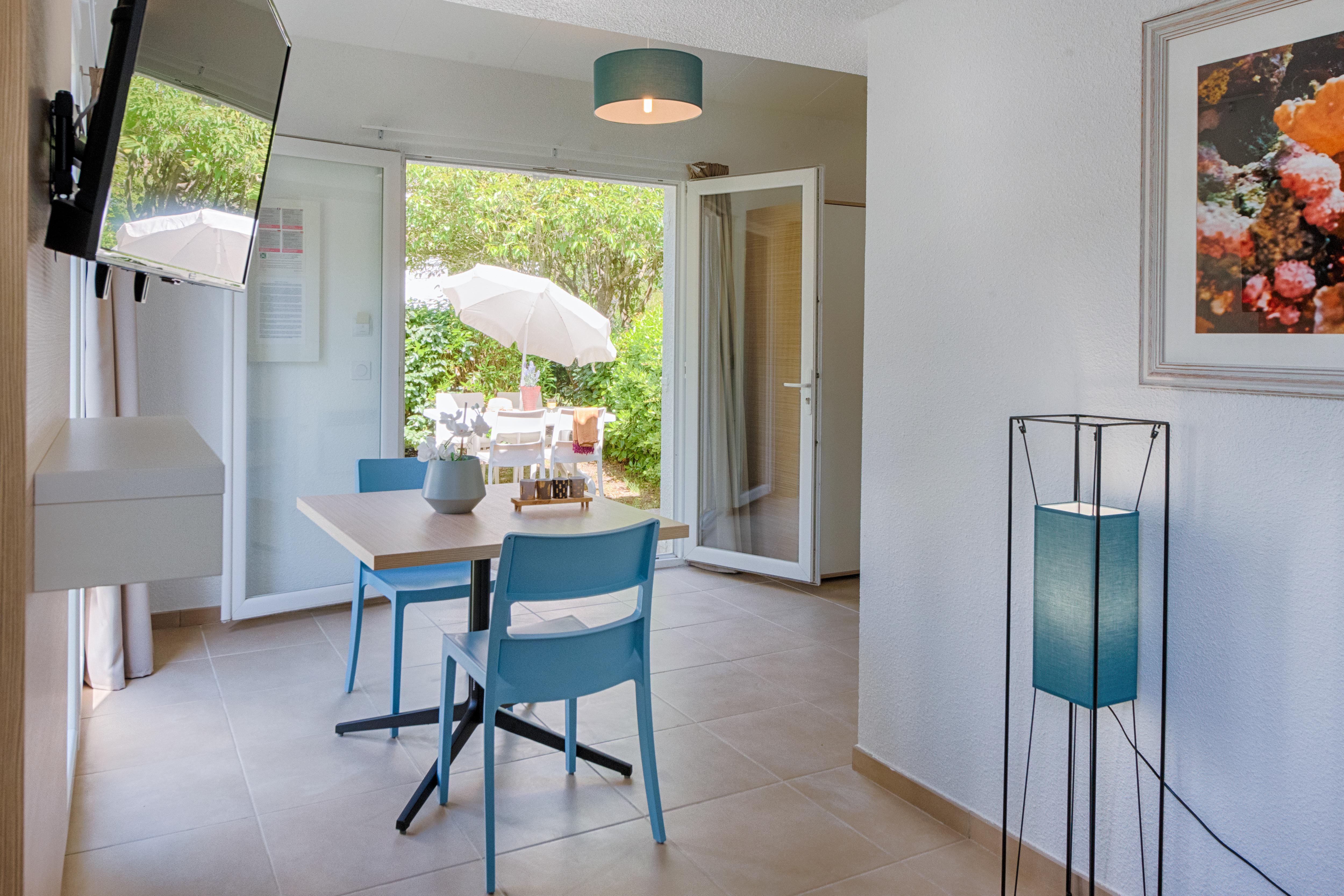 Comfort Aparthotel Mandelieu La Napoule Village Εξωτερικό φωτογραφία