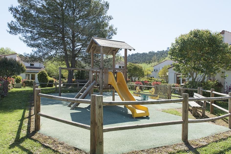 Comfort Aparthotel Mandelieu La Napoule Village Εξωτερικό φωτογραφία