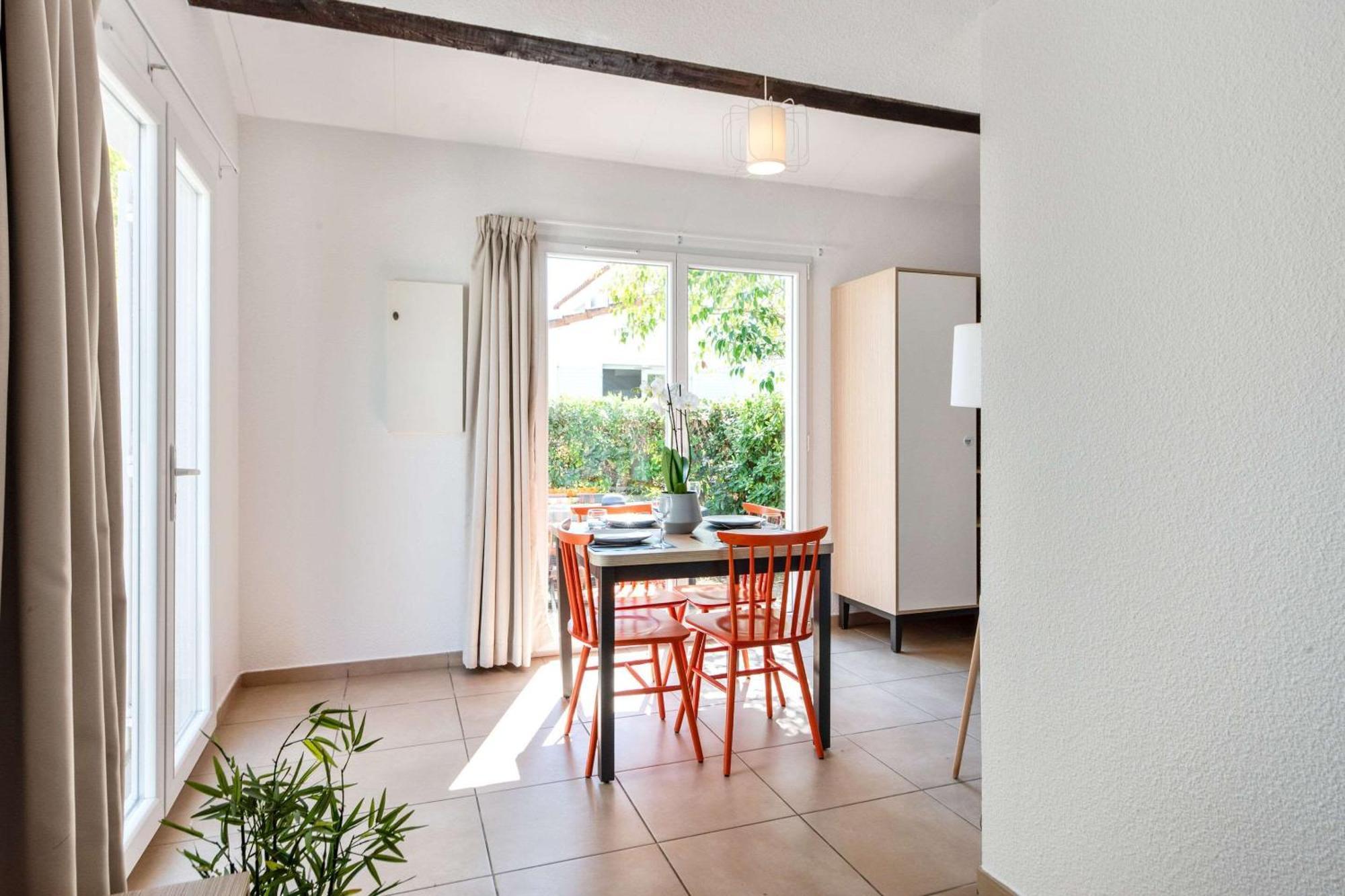 Comfort Aparthotel Mandelieu La Napoule Village Εξωτερικό φωτογραφία