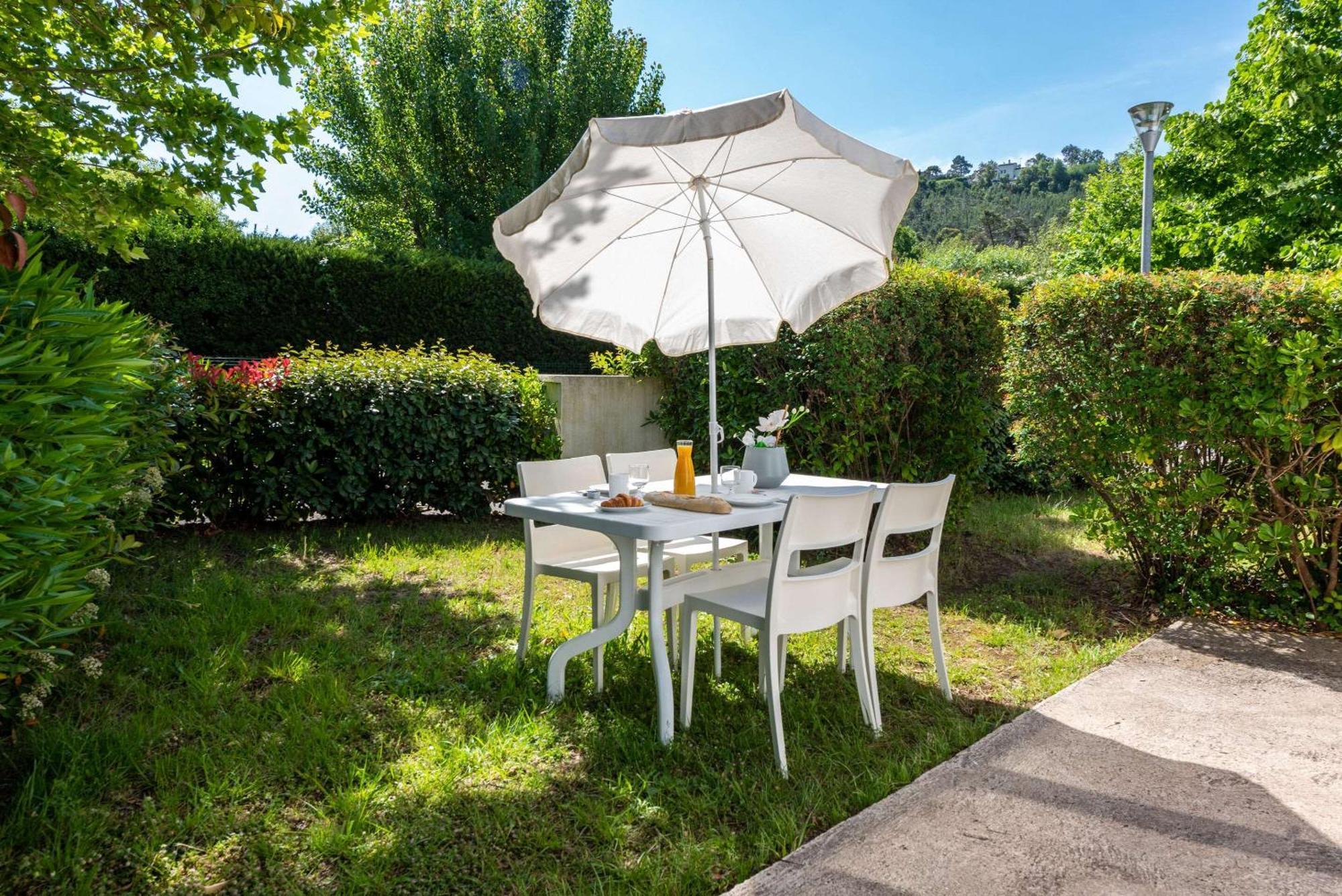 Comfort Aparthotel Mandelieu La Napoule Village Εξωτερικό φωτογραφία
