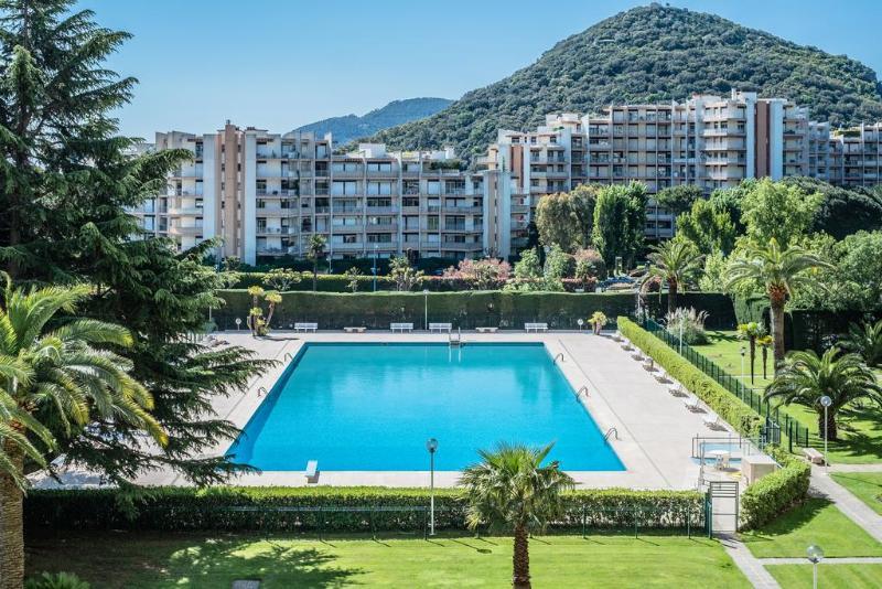 Comfort Aparthotel Mandelieu La Napoule Village Εξωτερικό φωτογραφία