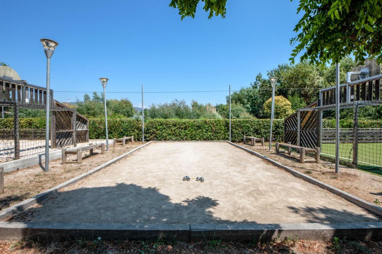 Comfort Aparthotel Mandelieu La Napoule Village Εξωτερικό φωτογραφία